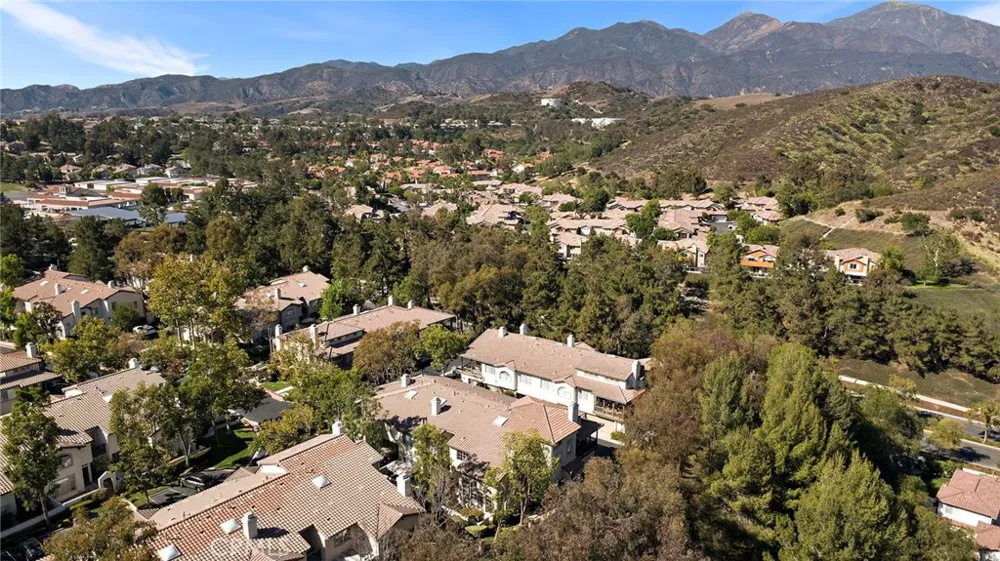 44 Tierra Montanosa Rancho Santa Margarita, CA 92688