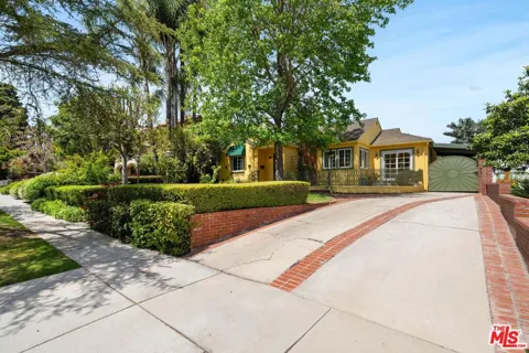 245 25TH STREET