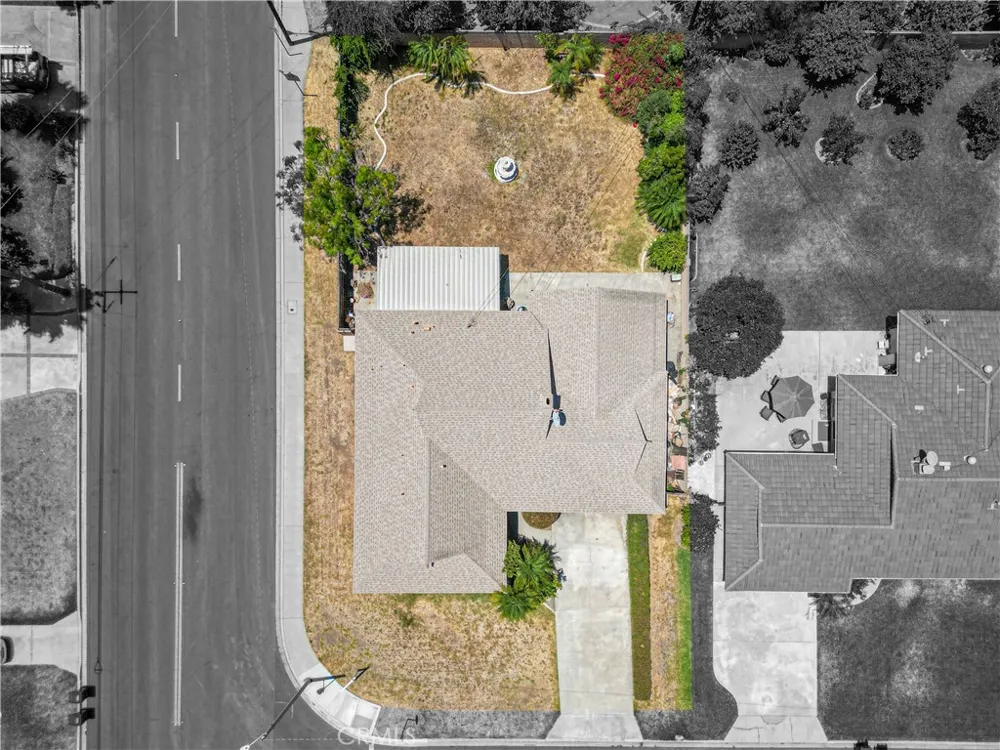 525 S Gretta Avenue West Covina, CA 91790