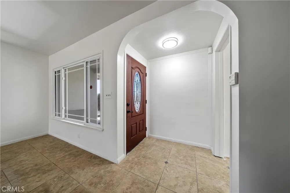 525 S Gretta Avenue West Covina, CA 91790
