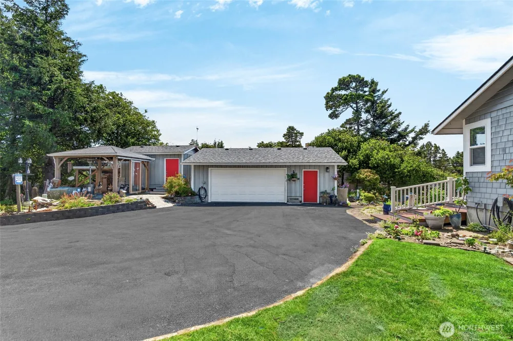 28017 L PLACE Ocean Park, WA 98640