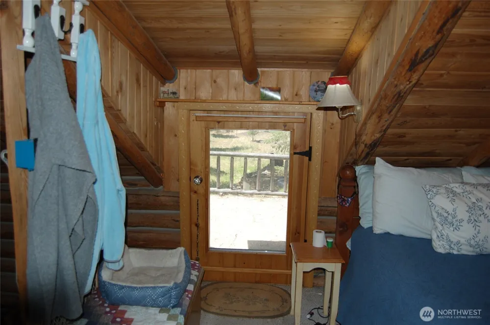 74 Stonehaven Rd Tonasket, WA 98855