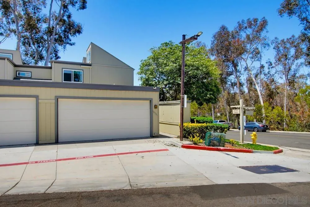 10503 Caminito Memosac San Diego, CA 92131