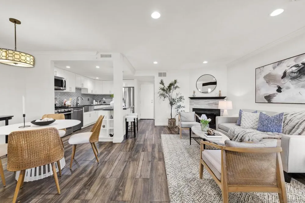 13815 Johannesberg #4 Poway, CA 92064