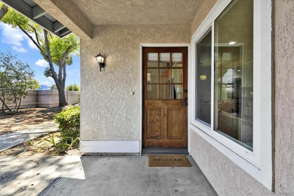 13815 Johannesberg #4 Poway, CA 92064