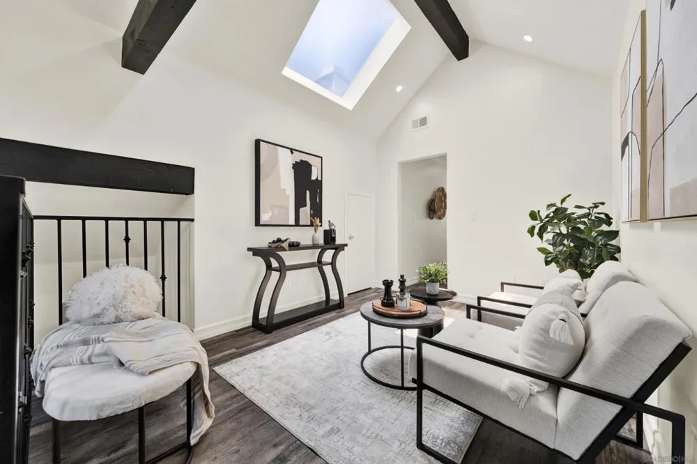13815 Johannesberg #4 Poway, CA 92064