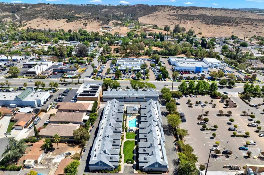 13815 Johannesberg #4 Poway, CA 92064