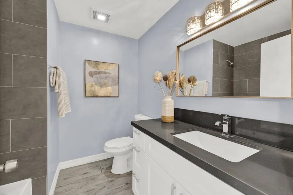 13815 Johannesberg #4 Poway, CA 92064