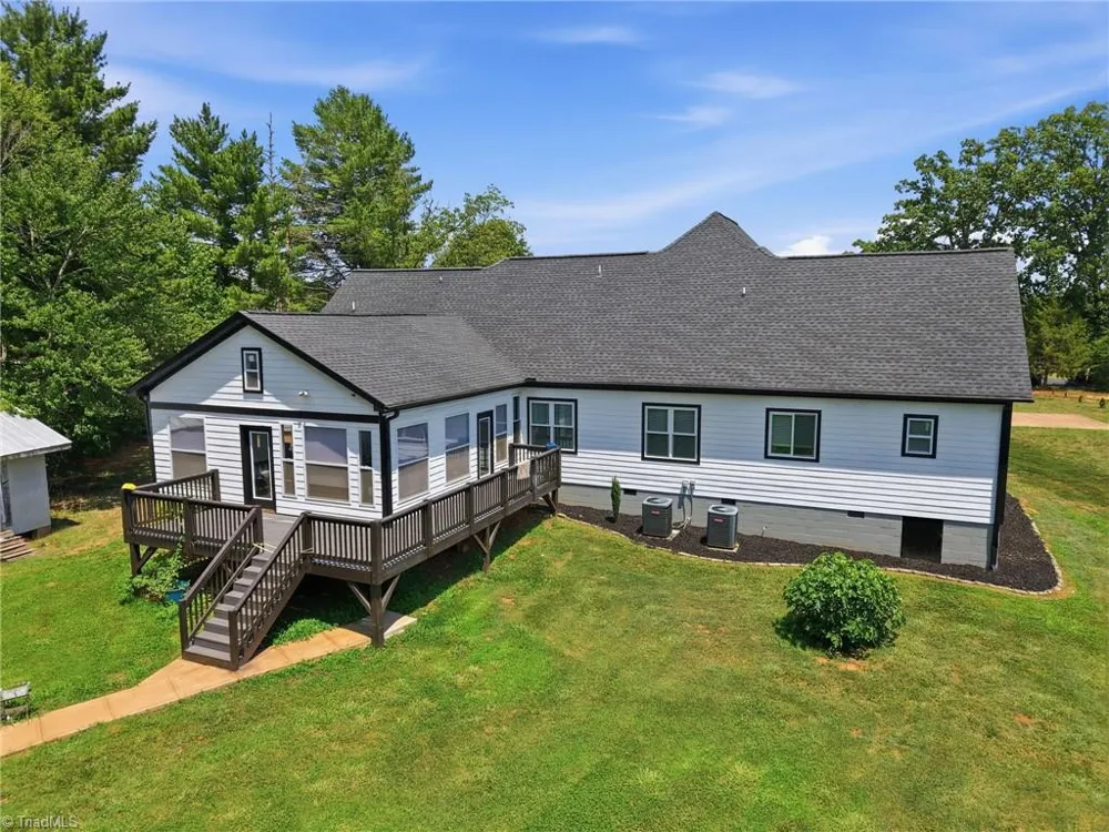 7005 Mcleansville Road Browns Summit, NC 27214
