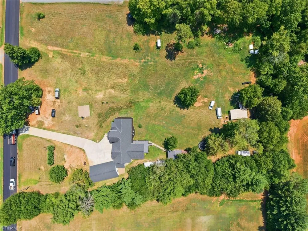 7005 Mcleansville Road Browns Summit, NC 27214