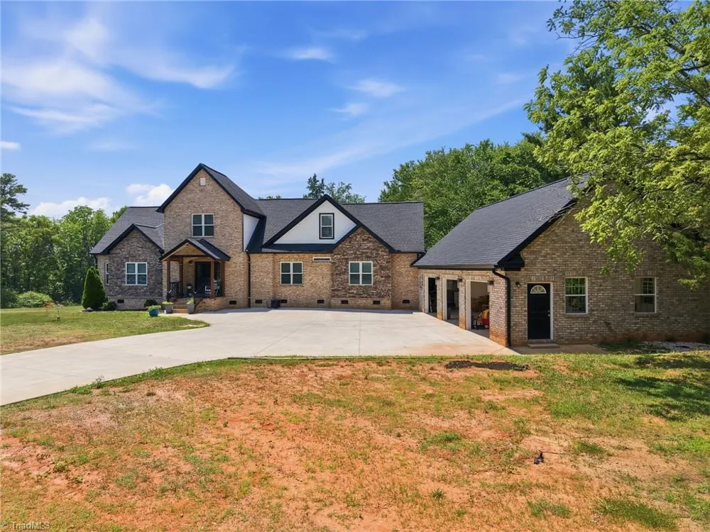 7005 Mcleansville Road Browns Summit, NC 27214