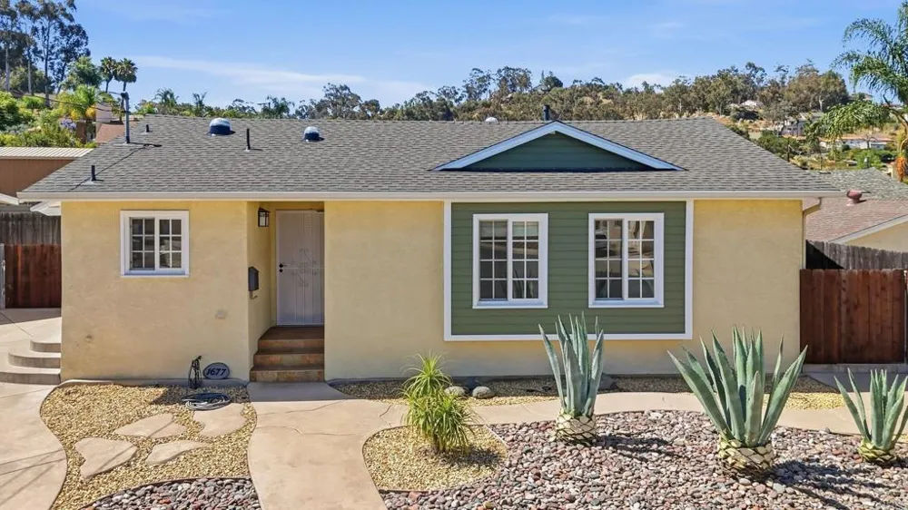 1677 Sandos Street El Cajon, CA 92019