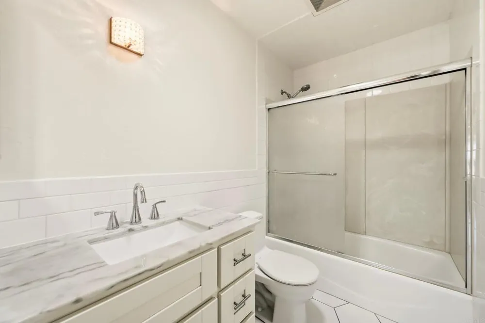 1677 Sandos Street El Cajon, CA 92019