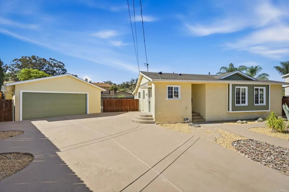 1677 Sandos Street El Cajon, CA 92019