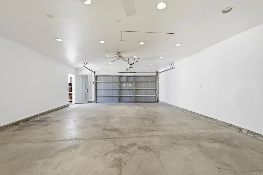 1677 Sandos Street El Cajon, CA 92019