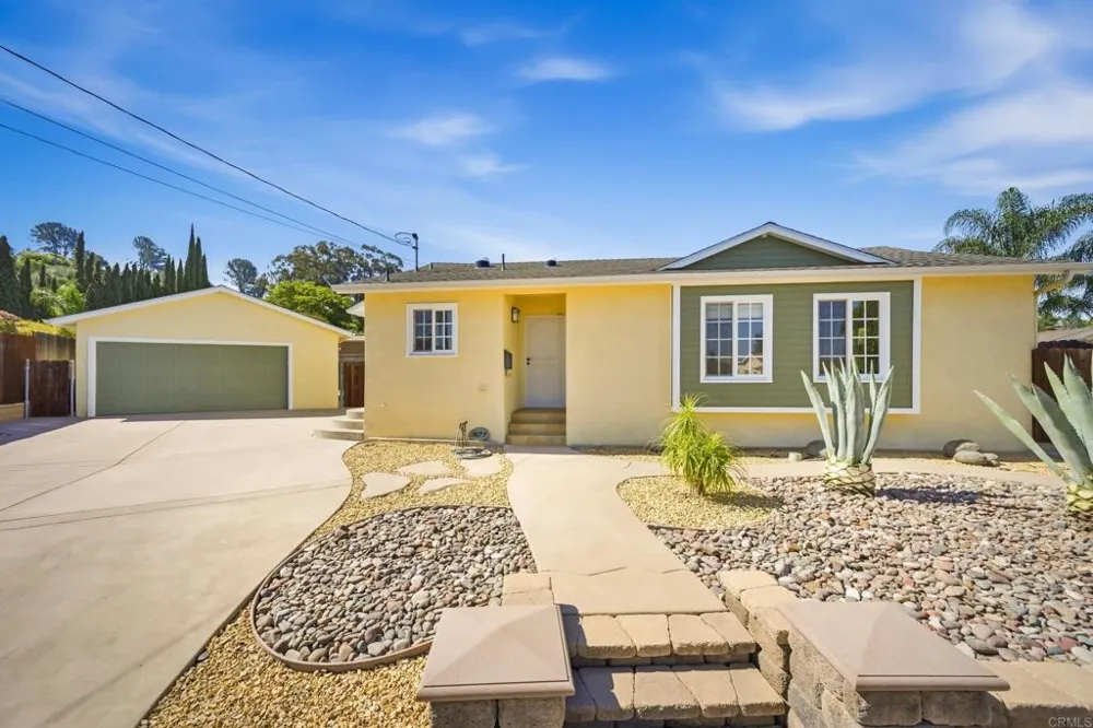 1677 Sandos Street El Cajon, CA 92019