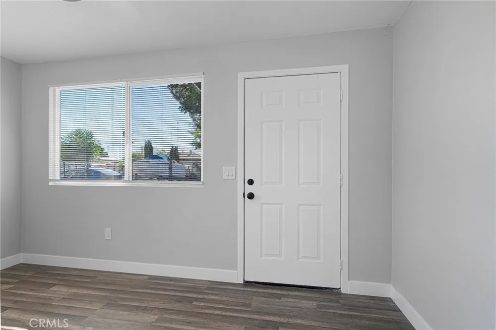 8052 Shirley San Bernardino, CA 92410