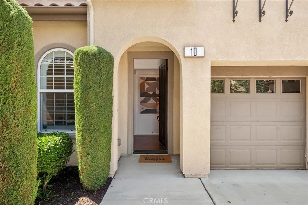 10 Newton Court Laguna Niguel, CA 92677