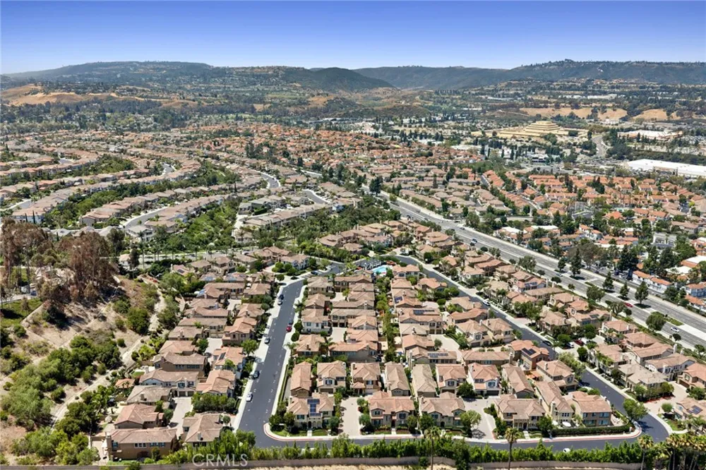 10 Newton Court Laguna Niguel, CA 92677
