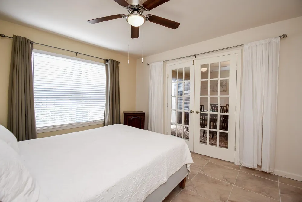 10555 Turtlewood Court #1716 Houston, TX 77072