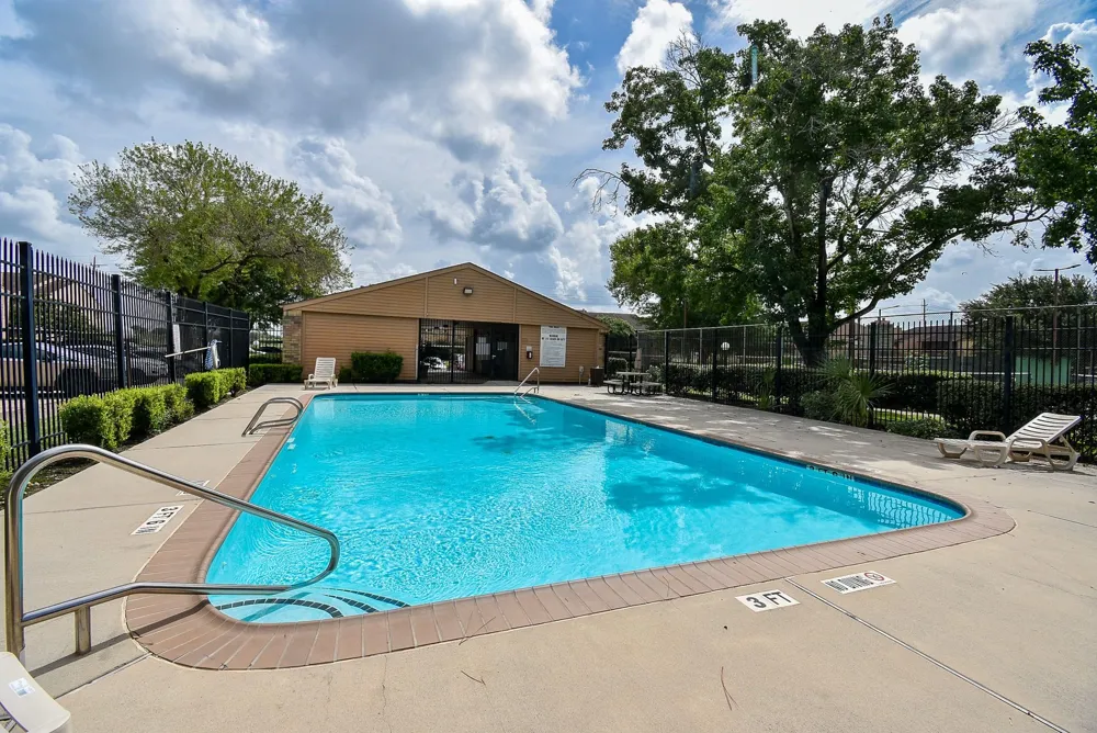 10555 Turtlewood Court #1716 Houston, TX 77072