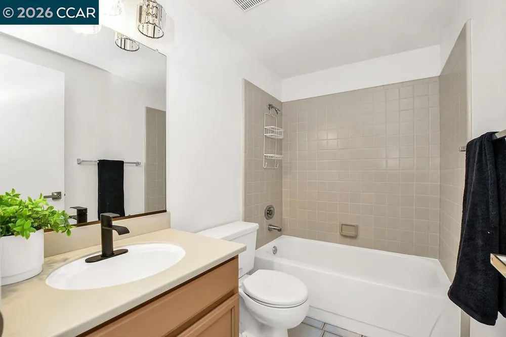 1623 Geary Rd Walnut Creek, CA 94597