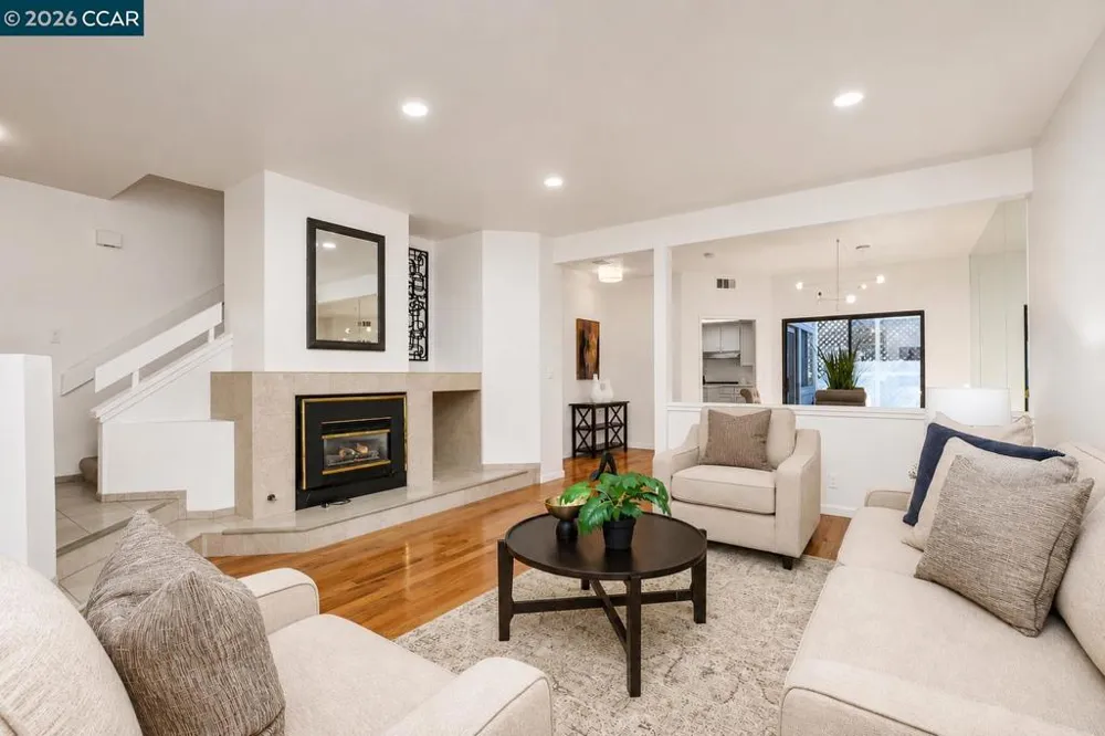 1623 Geary Rd Walnut Creek, CA 94597