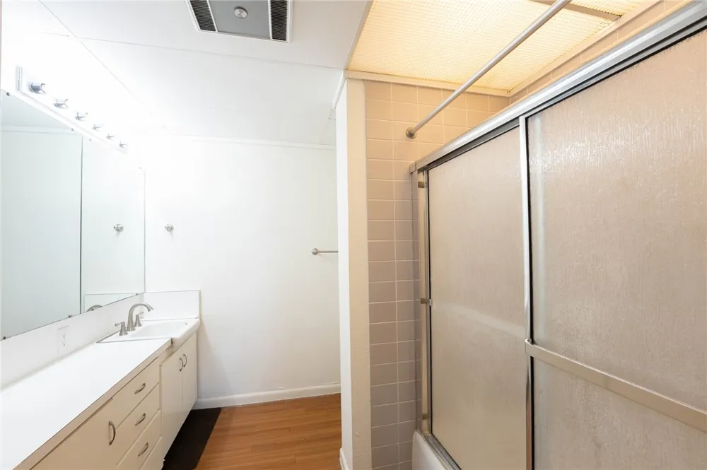 4600 Ocean Drive #407 Corpus Christi, TX 78412