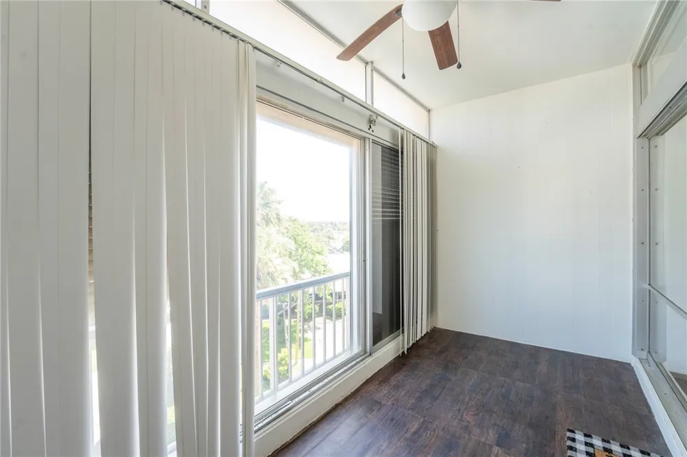 4600 Ocean Drive #407 Corpus Christi, TX 78412