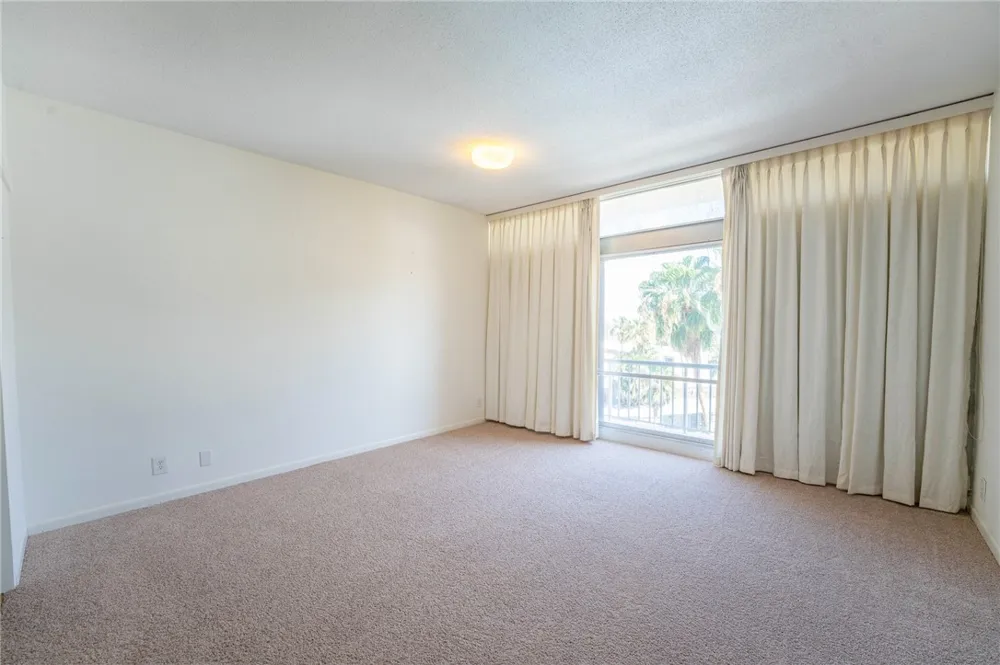 4600 Ocean Drive #407 Corpus Christi, TX 78412