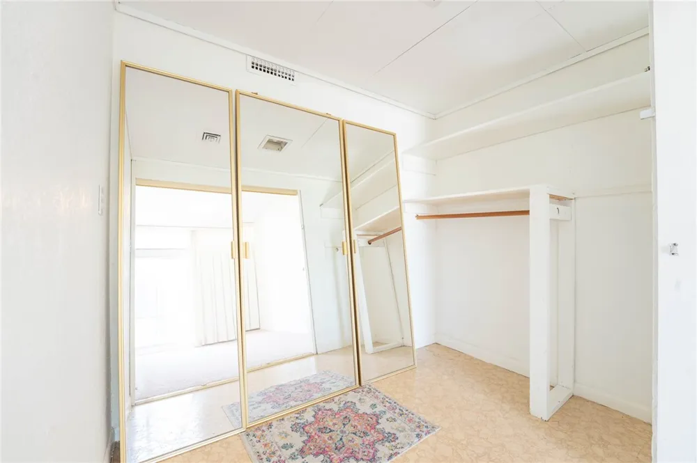 4600 Ocean Drive #407 Corpus Christi, TX 78412