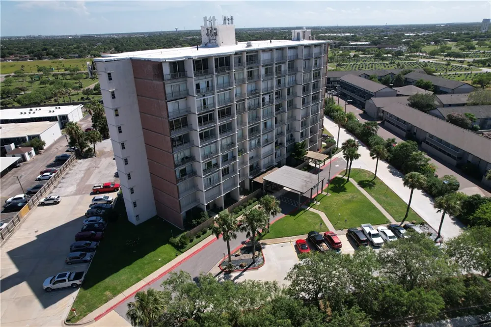 4600 Ocean Drive #407 Corpus Christi, TX 78412