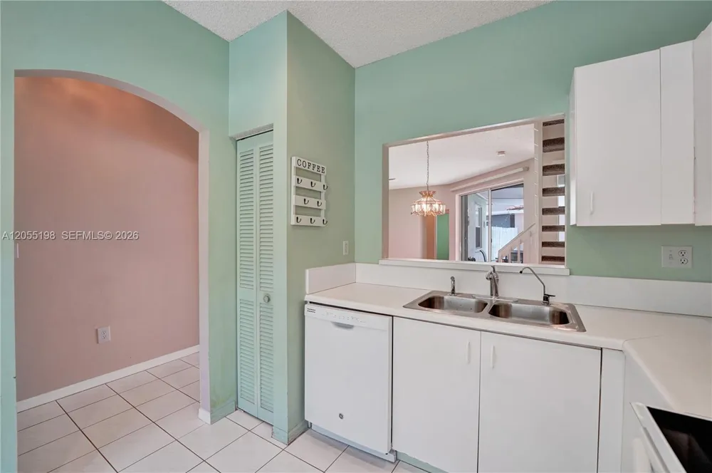 4025 Fern Forest Rd Cooper City, FL 33026