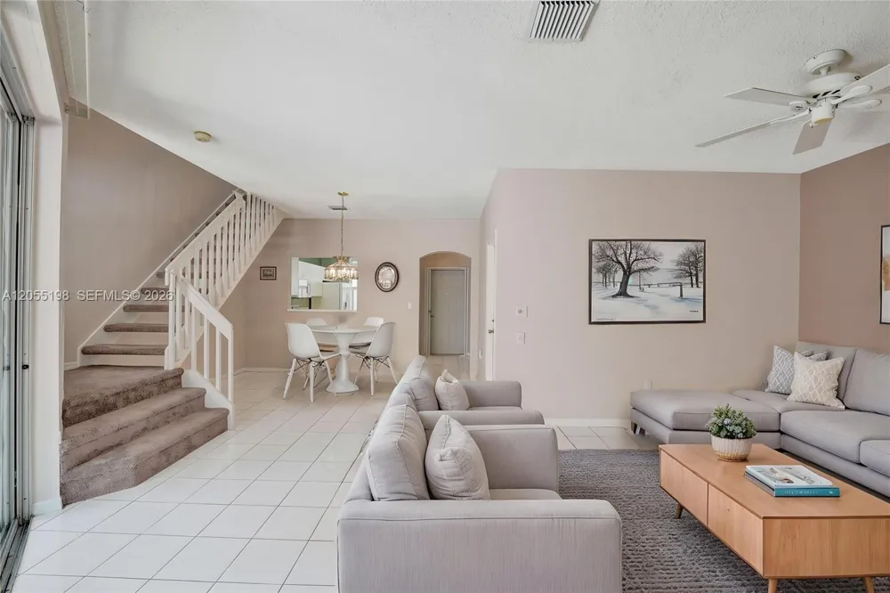 4025 Fern Forest Rd Cooper City, FL 33026