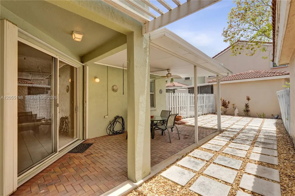 4025 Fern Forest Rd Cooper City, FL 33026