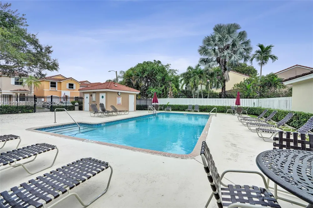 4025 Fern Forest Rd Cooper City, FL 33026