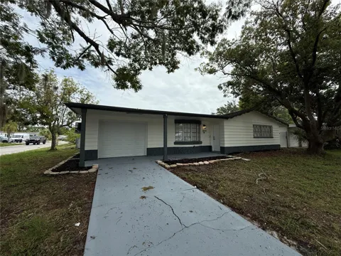 3019 LLOYD DRIVE