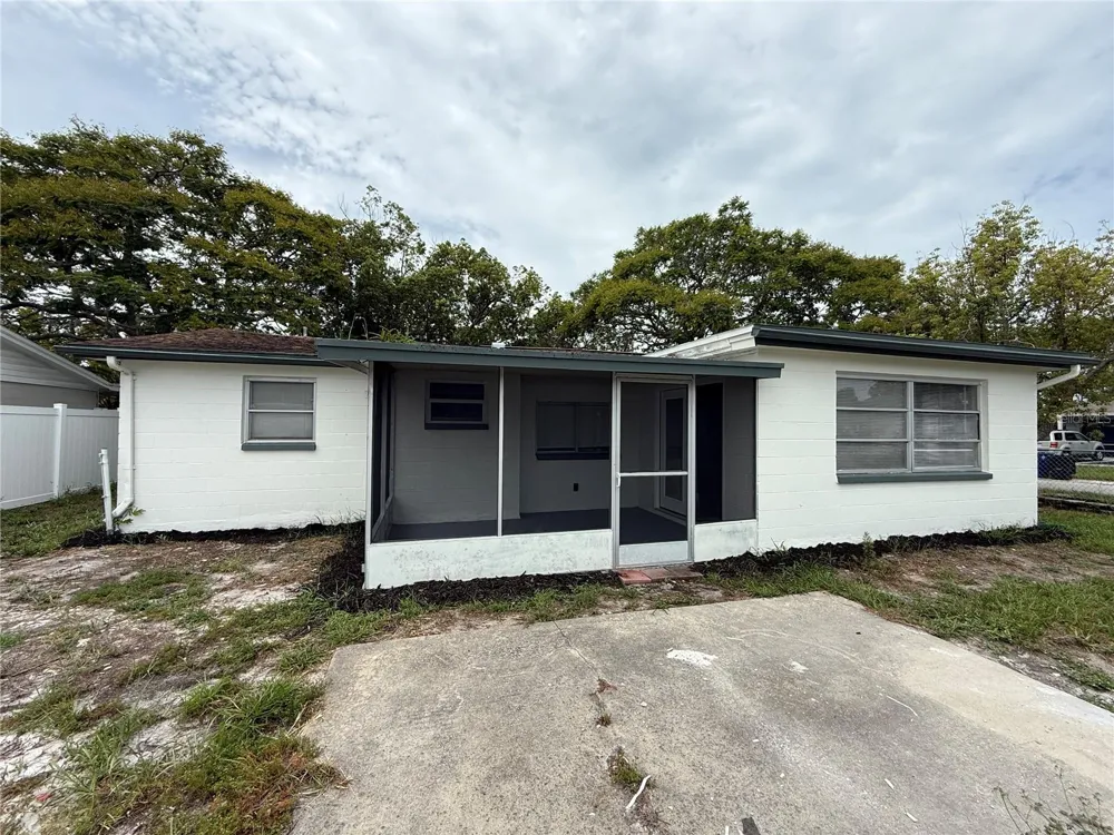 3019 LLOYD DRIVE Holiday, FL 34691