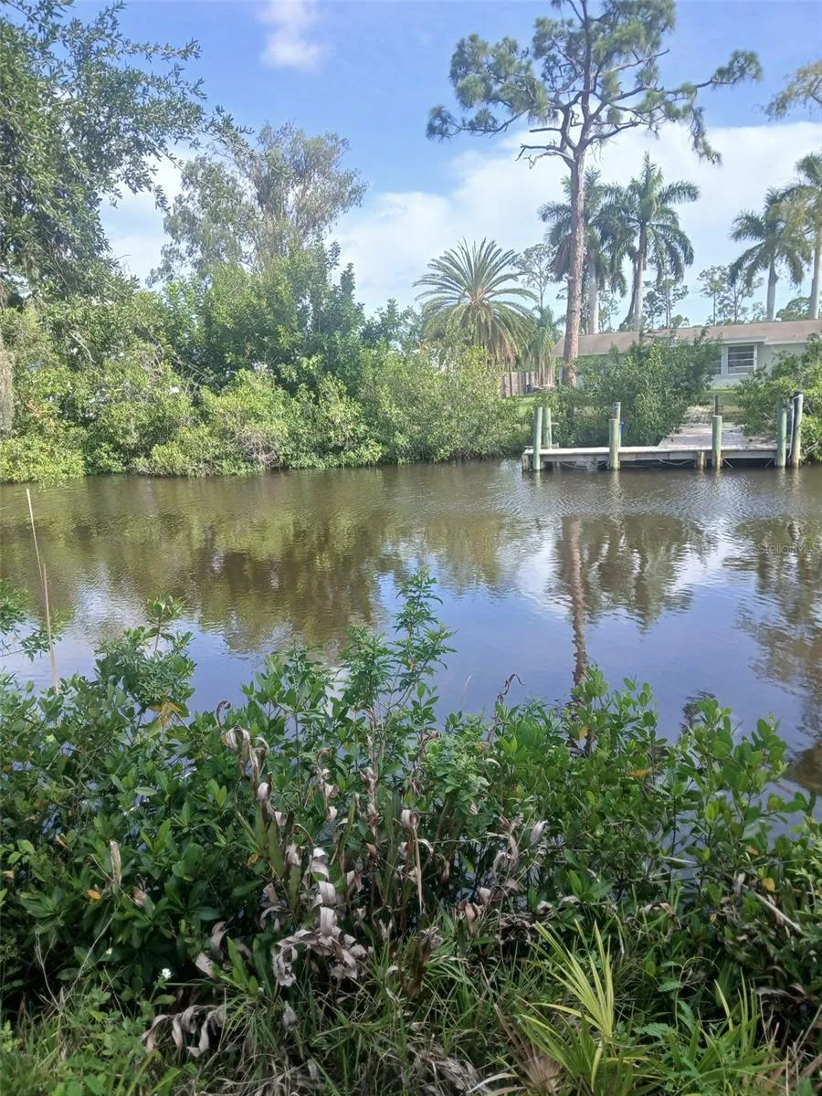 HILOLO LANE Venice, FL 34293