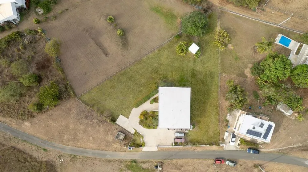 759B COM. VILLA BORINQUEN Vieques, PR 00765