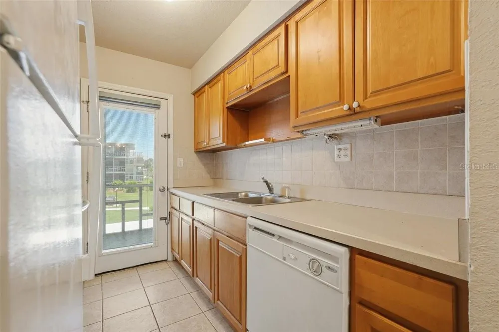 1700 6TH ST NW #C24 Winter Haven, FL 33881