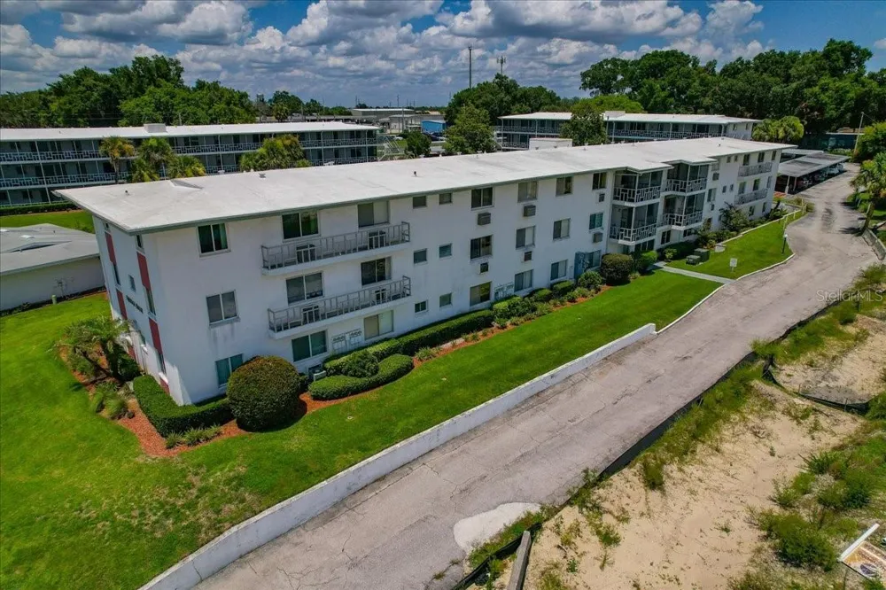 1700 6TH ST NW #C24 Winter Haven, FL 33881