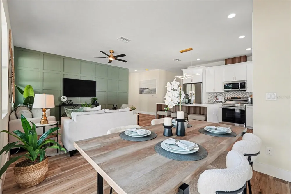 1719 W PERIO STREET Tampa, FL 33612