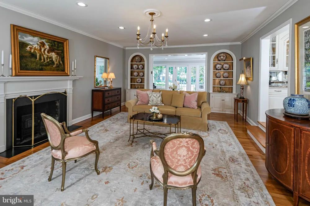 38 PARDOE ROAD Princeton, NJ 08540
