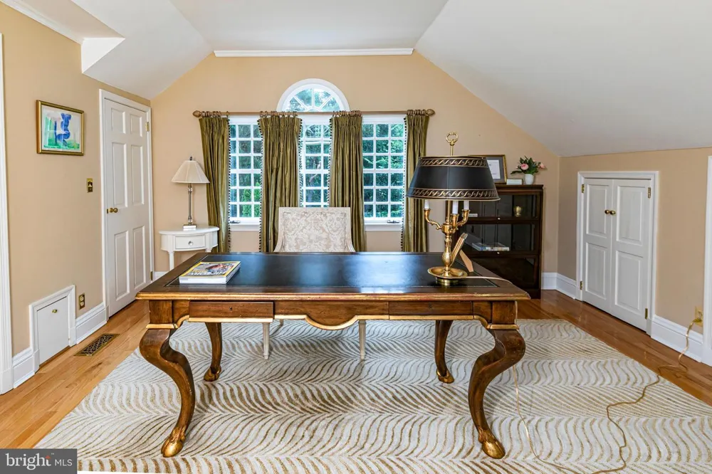 38 PARDOE ROAD Princeton, NJ 08540