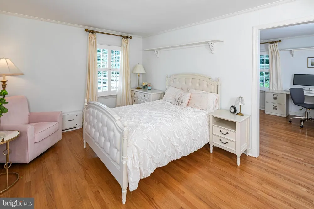 38 PARDOE ROAD Princeton, NJ 08540