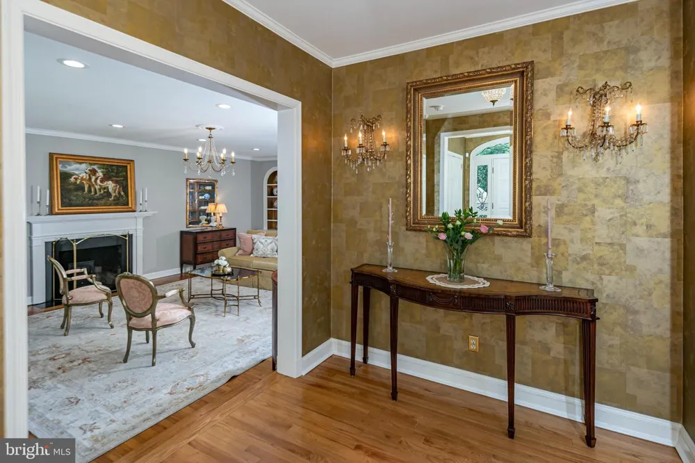 38 PARDOE ROAD Princeton, NJ 08540