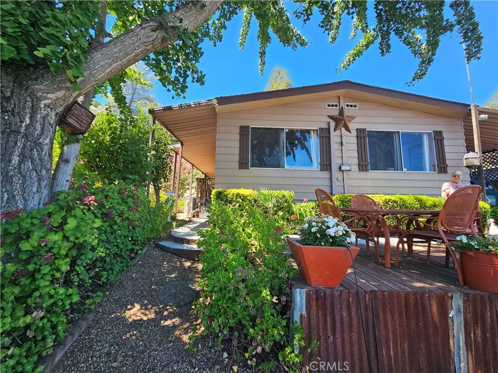 12022 E Highway 20 Clearlake Oaks, CA 95423