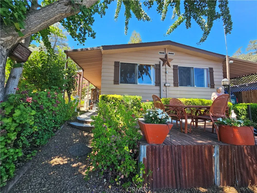 12022 E Highway 20 Clearlake Oaks, CA 95423