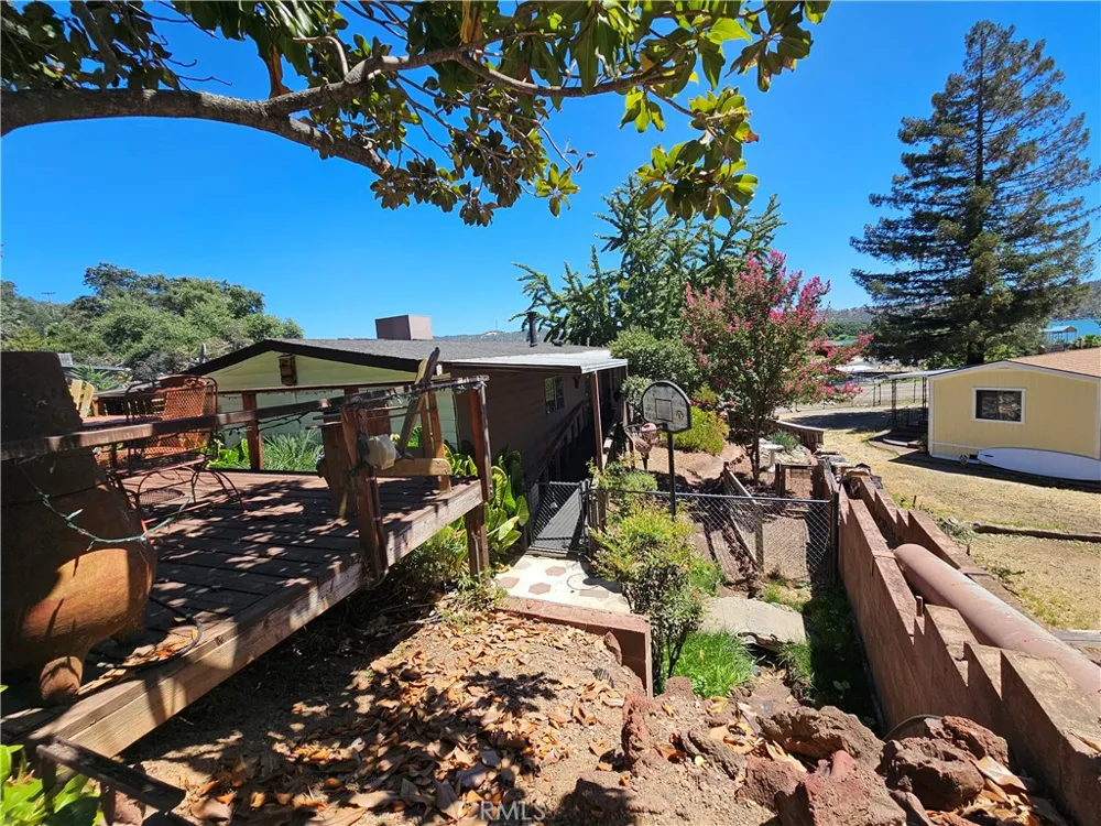 12022 E Highway 20 Clearlake Oaks, CA 95423